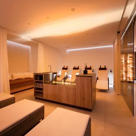 Muntanella 4*