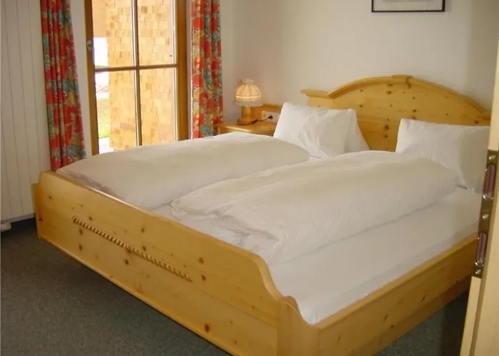 Muntanella Guest house 4*