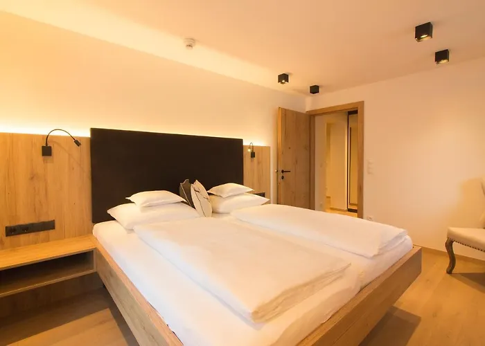 Muntanella Guest house 4*