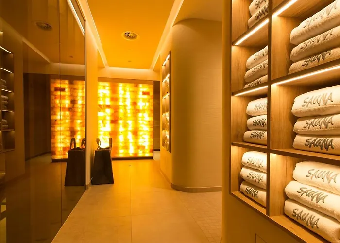 Muntanella Guest house 4*